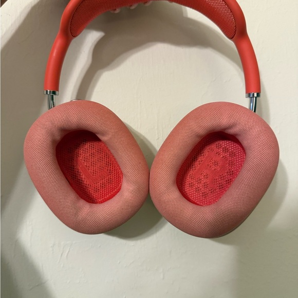 Apple AirPods Max Pink Over-Ear Headphones | Authentic | Used - Picture 4 of 9